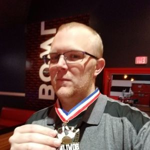 Meet your Posher, Chris